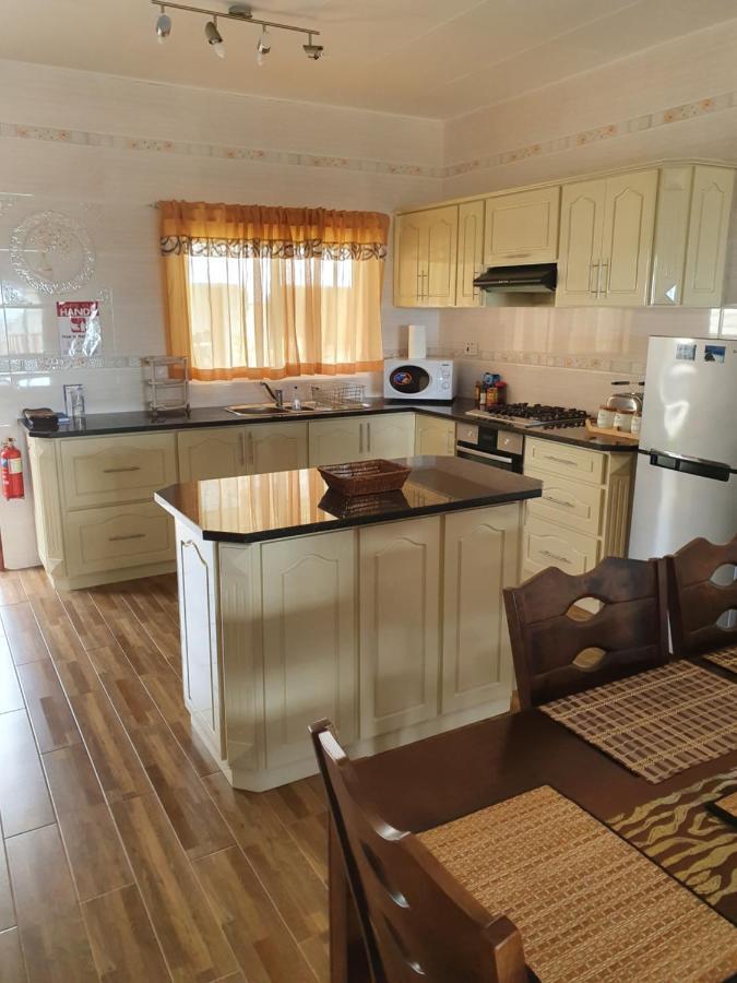 Grace Self Catering Apartment Anse aux Pins Екстериор снимка